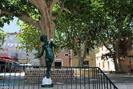 Velaux, statue Velaux, statue