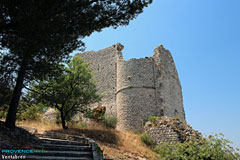 Ventabren, ruins of queen Jeanne castle Ventabren, ruins of queen Jeanne castle