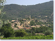 Mollans sur Ouveze, the village