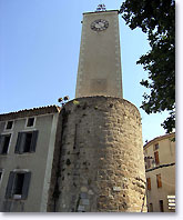 Mollans sur Ouvèze, le beffroi Mollans sur Ouvèze, le beffroi