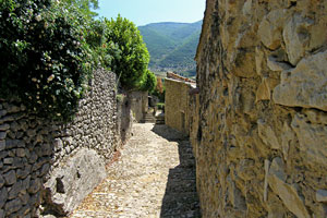 Montbrun les Bains, rue