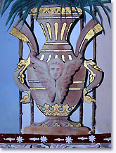 Montjoyer, vase
