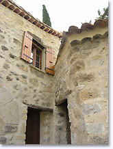 Saint May, house