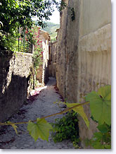 Sainte Euphémie sur Ouvèze, ruelle