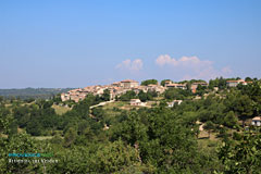 Artignosc sur Verdon, the village