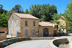 Correns, wine cellar