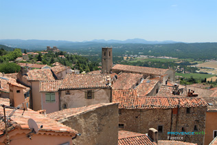 Fayence, toits