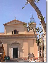 La Crau - Church