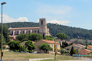 Lorgues, the village and its cathedral Lorgues, the village and its cathedral