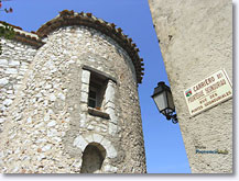 Mons en Provence - Tower