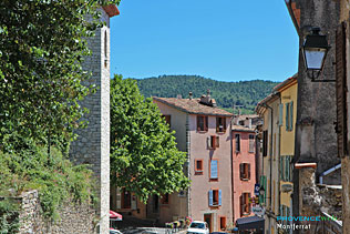Montferrat, houses, hill and HQ photograph