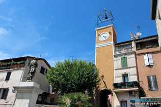 Puget sur Argens - La porte beffroi - 7 photos HD