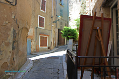 Seillans, street and gallery