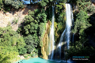 Sillans la Cascade, waterfall and HQ photographs
