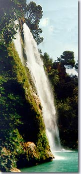 Sillans la Cascade - Waterfalls
