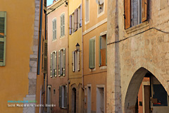 Saint Maximin La Sainte Baume, typical street Saint Maximin La Sainte Baume, typical street
