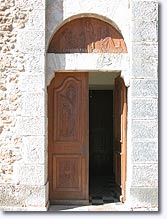 Le Thoronet, porte de l'éclise