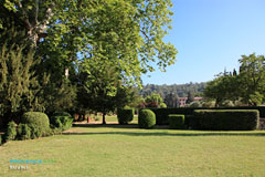 Varages, parc de l'enclos