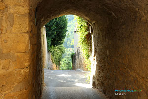Ansouis, passage vot