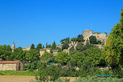Ansouis, the village and its castle Ansouis, the village and its castle
