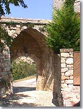 Le Beaucet - Vaulted arch