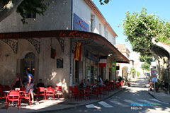 Bédoin, terrasse de café