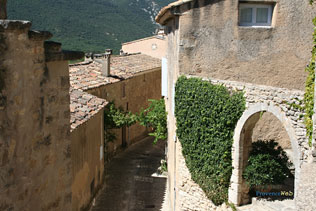 Bonnieux, ruelle