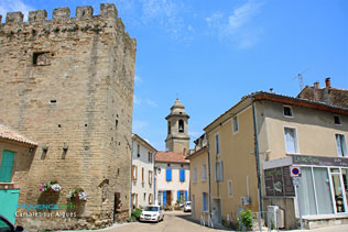 Camaret sur Aigues, clocher
