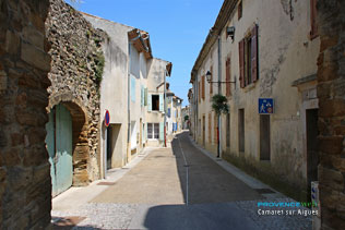 Camaret sur Aigues, rue