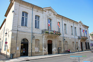 Cavaillon, city hall