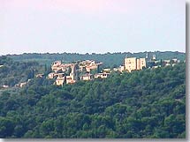 Crestet, le village Crestet, le village