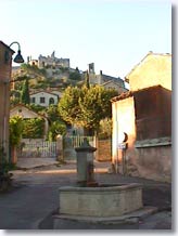 Entrechaux - Fountain