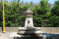 Gargas, fountain