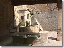 Gigondas - Fountain
