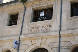 Isle sur Sorgue, le Grenier Public