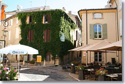 Lourmarin, square Lourmarin, square