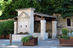 Malaucène, fontaine