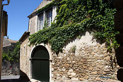 Ménerbes, Maison