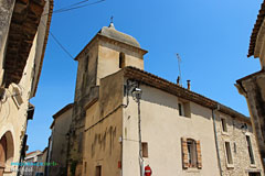 Mérindol, église et son clocher Mérindol, église et son clocher