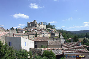 Mirabeau - The village
