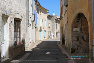 Mondragon, rue
