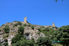 Mornas, la forteresse