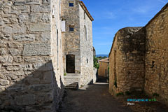 Murs, tiny street and stone walls Murs, tiny street and stone walls