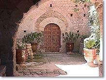 Oppède le Vieux, porte ancienne Oppède le Vieux, porte ancienne