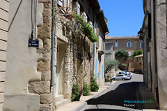 Piolenc, tiny street Piolenc, tiny street
