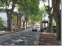 Piolenc - Street
