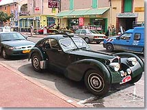 Piolenc - Vintage car