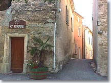 Puymeras, street
