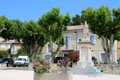 Rasteau, main square