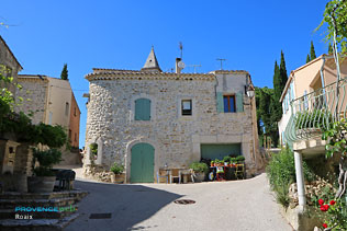 Roaix - 10 HQ photographs